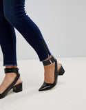 Jeans With Ankle Zip